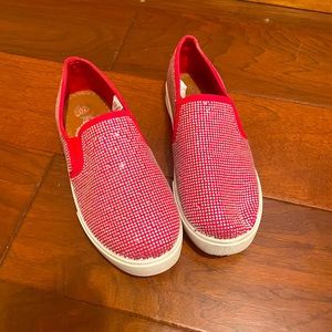 The cutest sparkly red sneakers